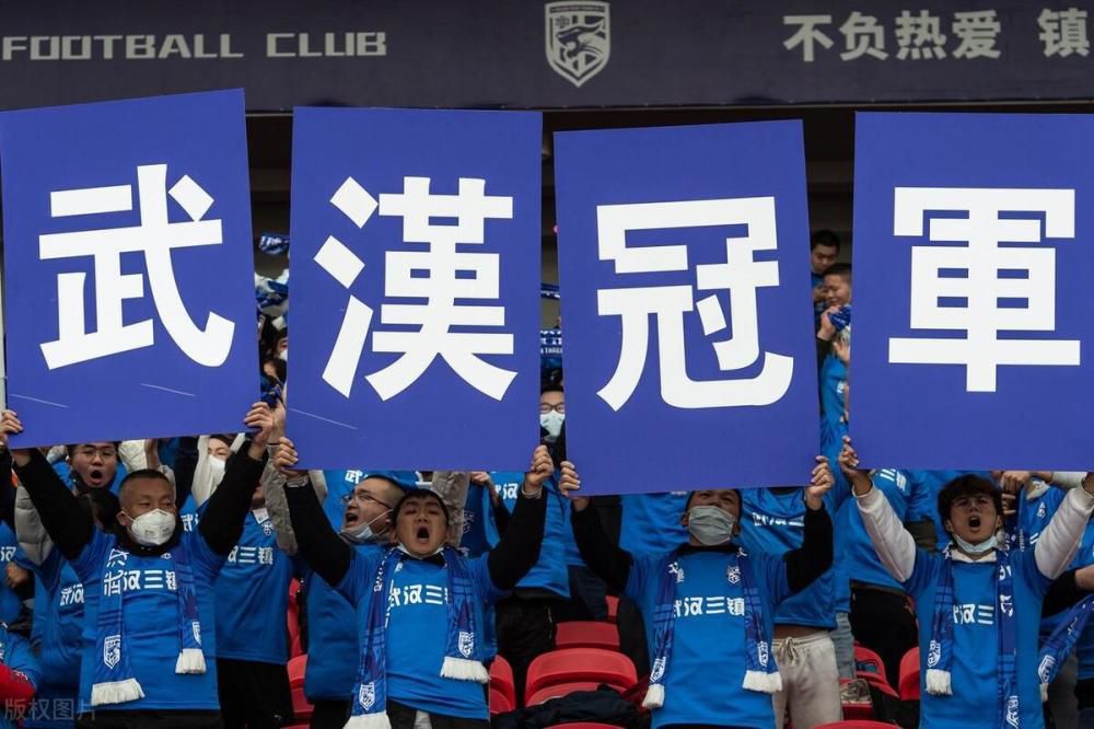 大学生党员观众深受启发;有困难我愿意第一个上大银幕上演彗星撞地球震撼奇观 人类面临灭顶之灾大银幕体验成观众唯一答案大银幕新作引爆期待大友克洋一贯喜欢;爆破性的主题，这部《光明战士阿基拉》深得其中三味